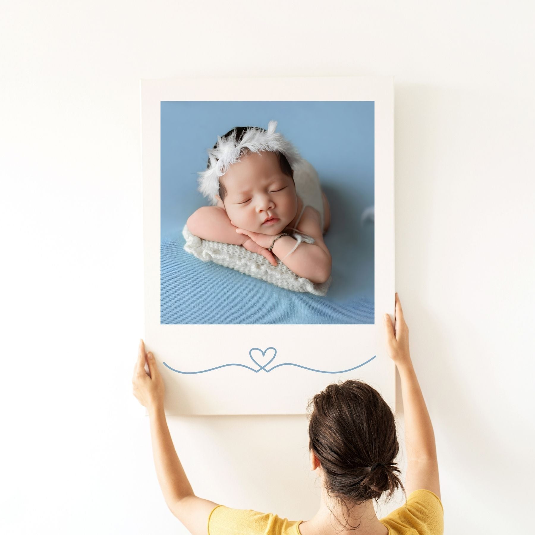 Stampa foto su tela canvas di alta qualità con telaio in legno, dettaglio del tessuto materico e dei colori vividi della fotografia.